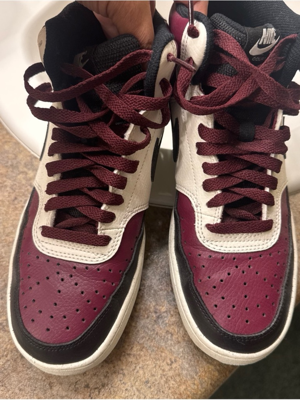 Nike Men’s mids Sneakers — Burgundy, White & Black m7.5 w9